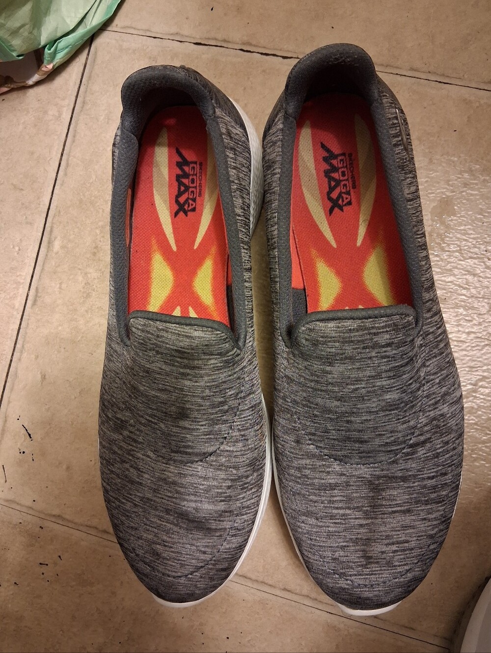 Womens Skechers Slip-On Casual Sneakers in Gray Size 9.5
